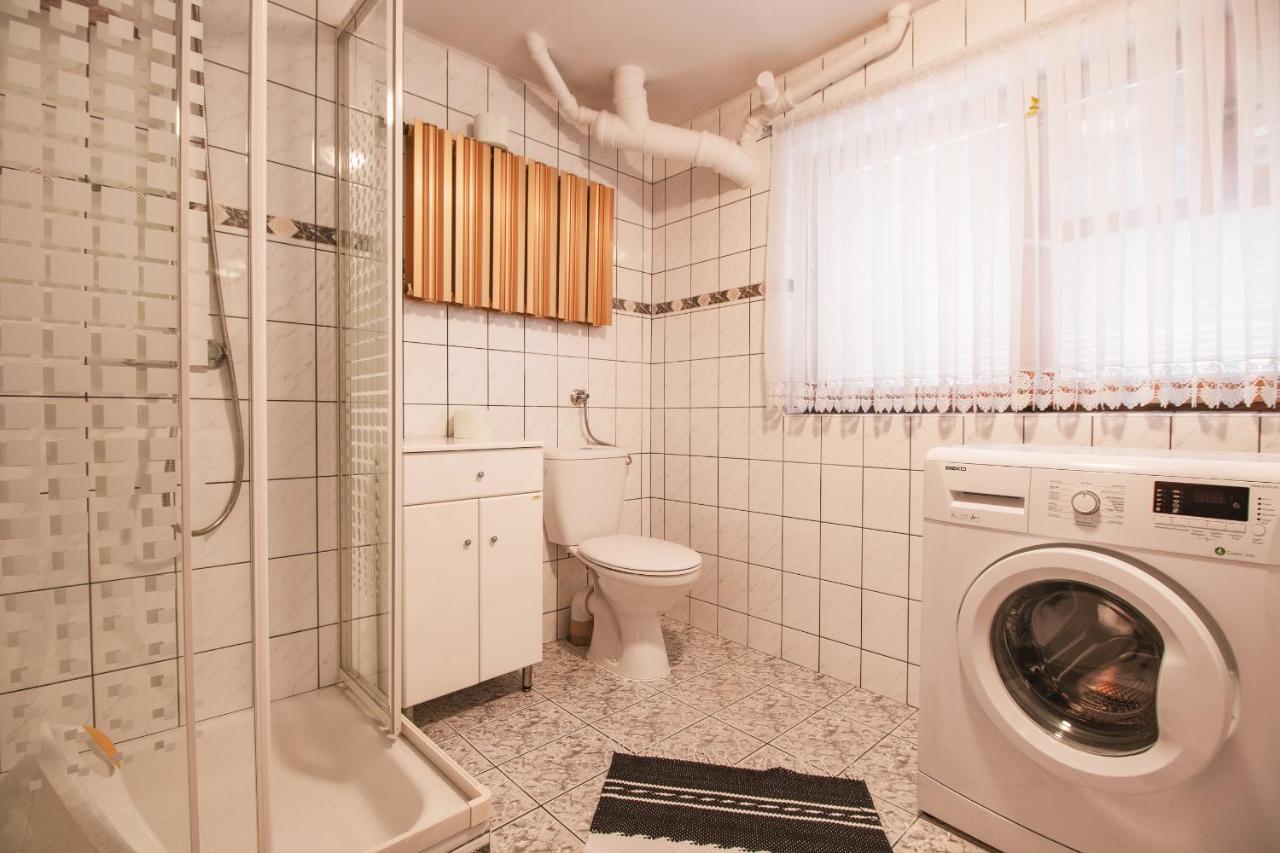 Dom Na Podhalanskiej Gron Bagian luar foto