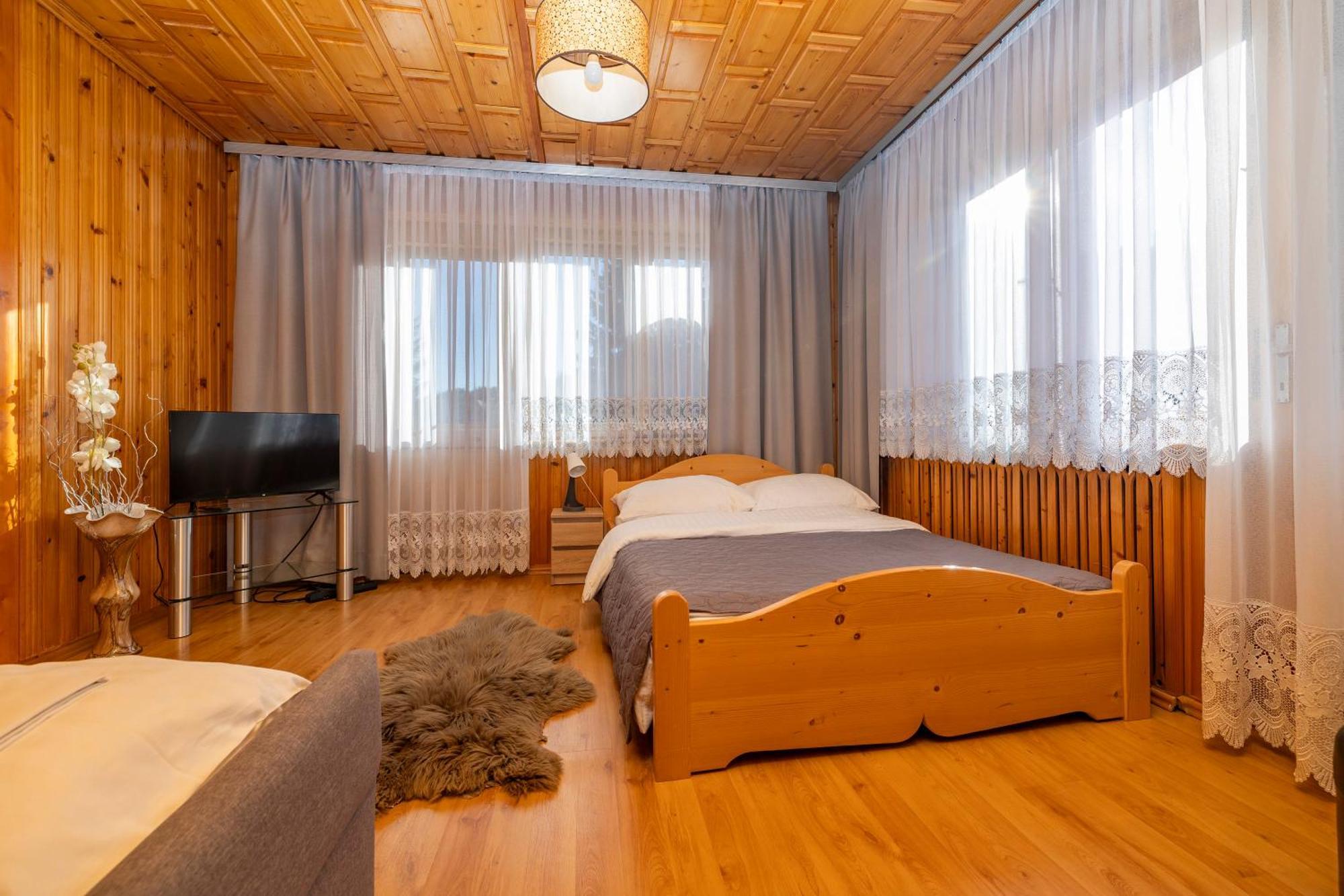 Dom Na Podhalanskiej Gron Bagian luar foto